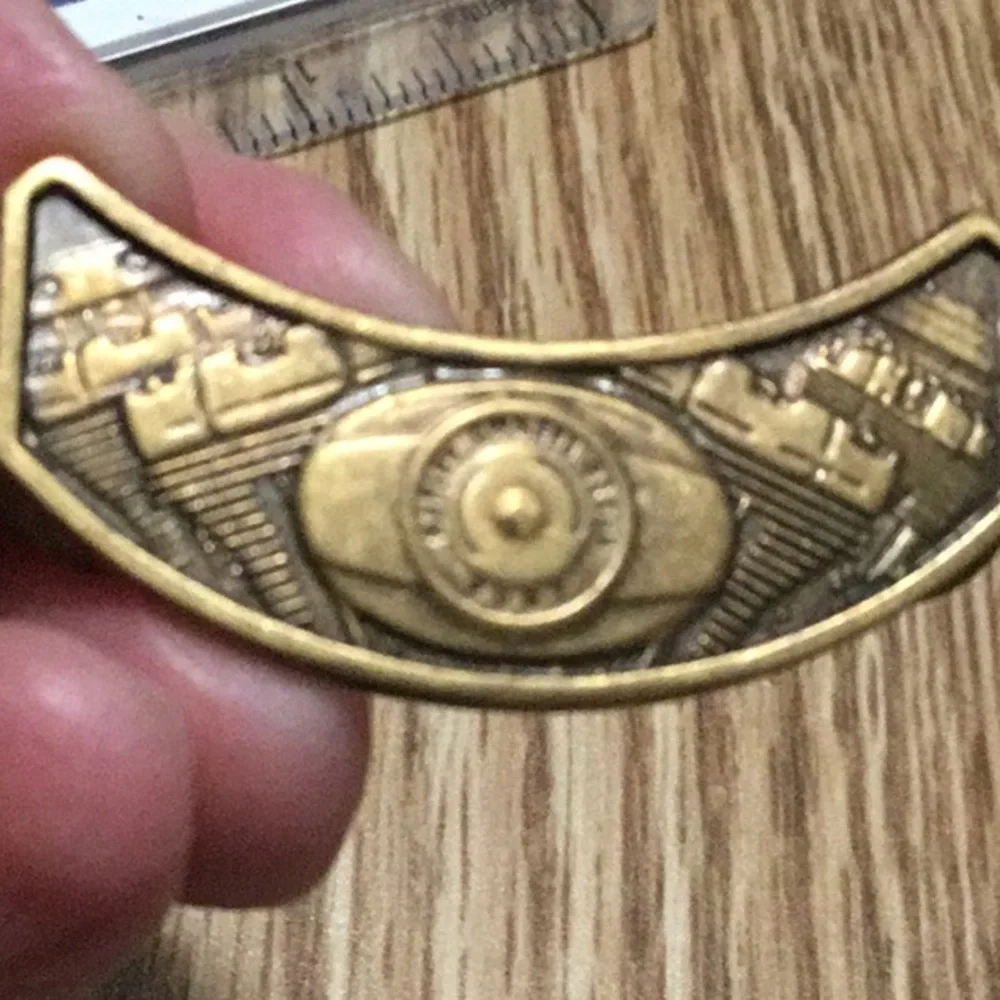 Three  Harley Davidson Pin what you see is what you get. Collectors - Picture 12 of 12